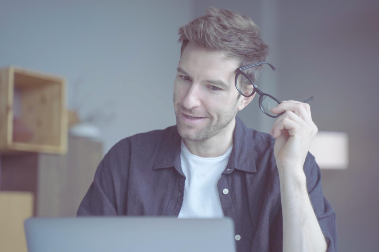 Выпускники применяют знания в работе с туристами